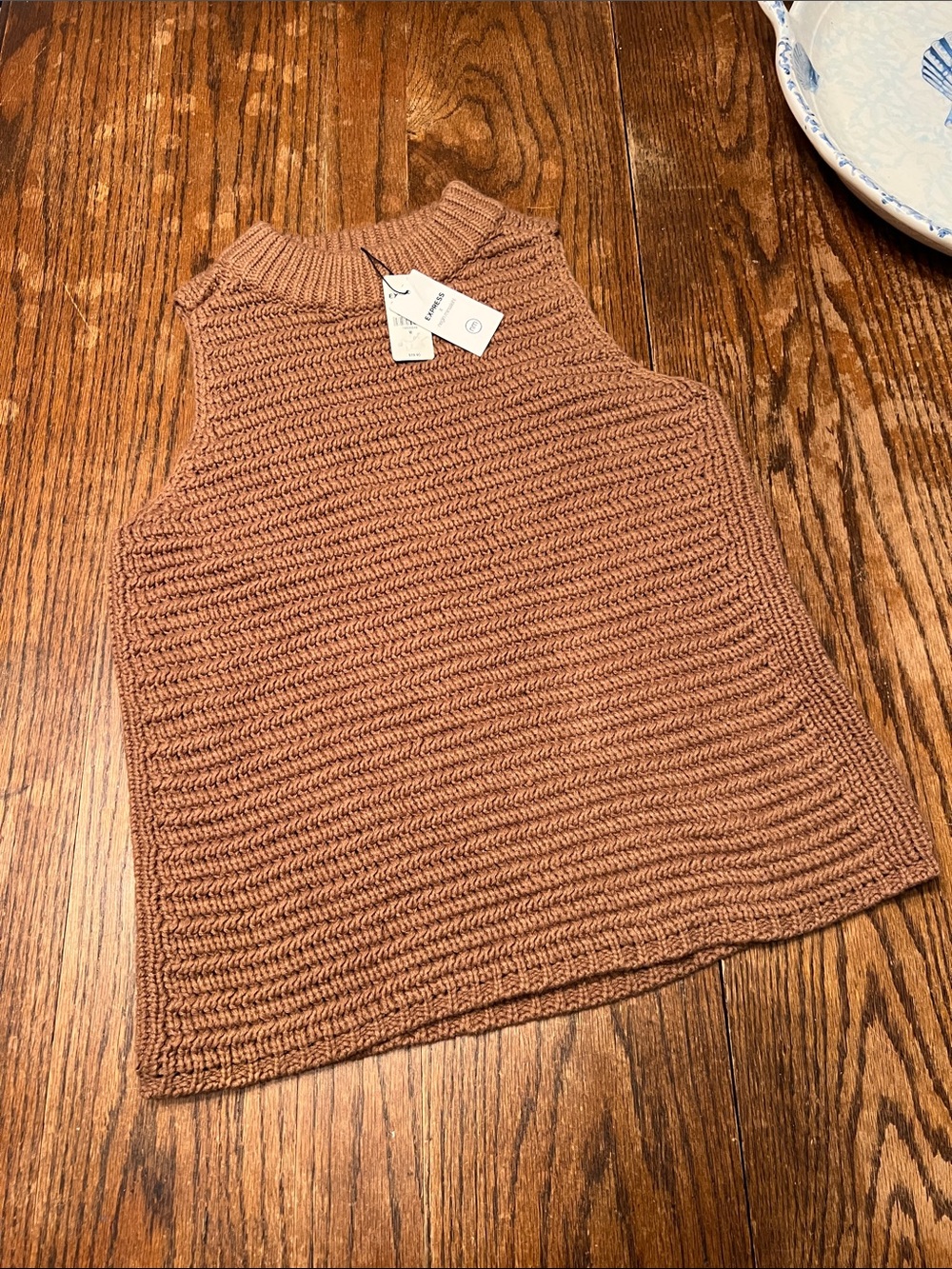NWT Express X Negin Mirsalehi Sleeveless Ribbed Knit Top -brown